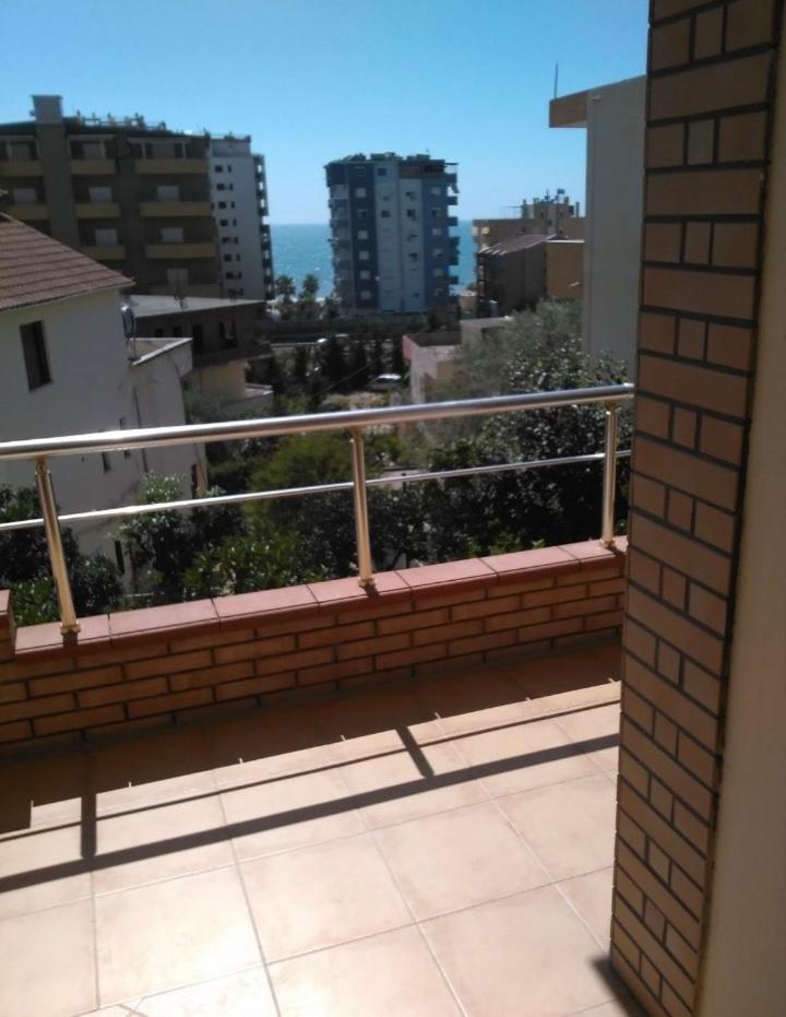 Vila Mina Durrës 외부 사진